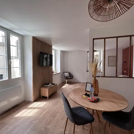 La Pepite Du Centre Historique - 7 Minutes A Pied De La Gare - 1er Etage - Netflix Apartment Valence (Drome)