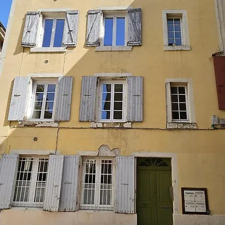 La Pepite Du Centre Historique - 7 Minutes A Pied De La Gare - 1er Etage - Netflix アパート *