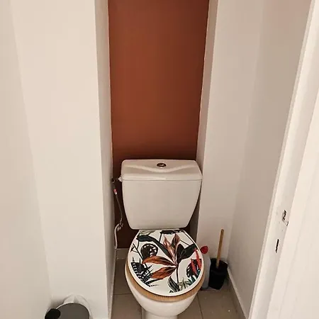 Apartment La Pepite Du Centre Historique - 7 Minutes A Pied De La Gare - 1er Etage - Netflix *