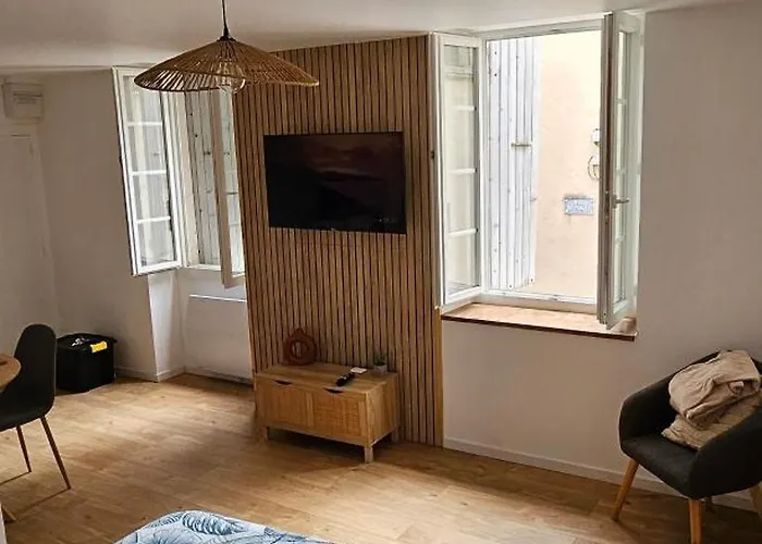 La Pepite Du Centre Historique - 7 Minutes A Pied De La Gare - 1er Etage - Netflix Valence (Drome)