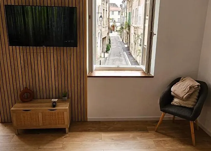 La Pepite Du Centre Historique - 7 Minutes A Pied De La Gare - 1er Etage - Netflix Διαμέρισμα